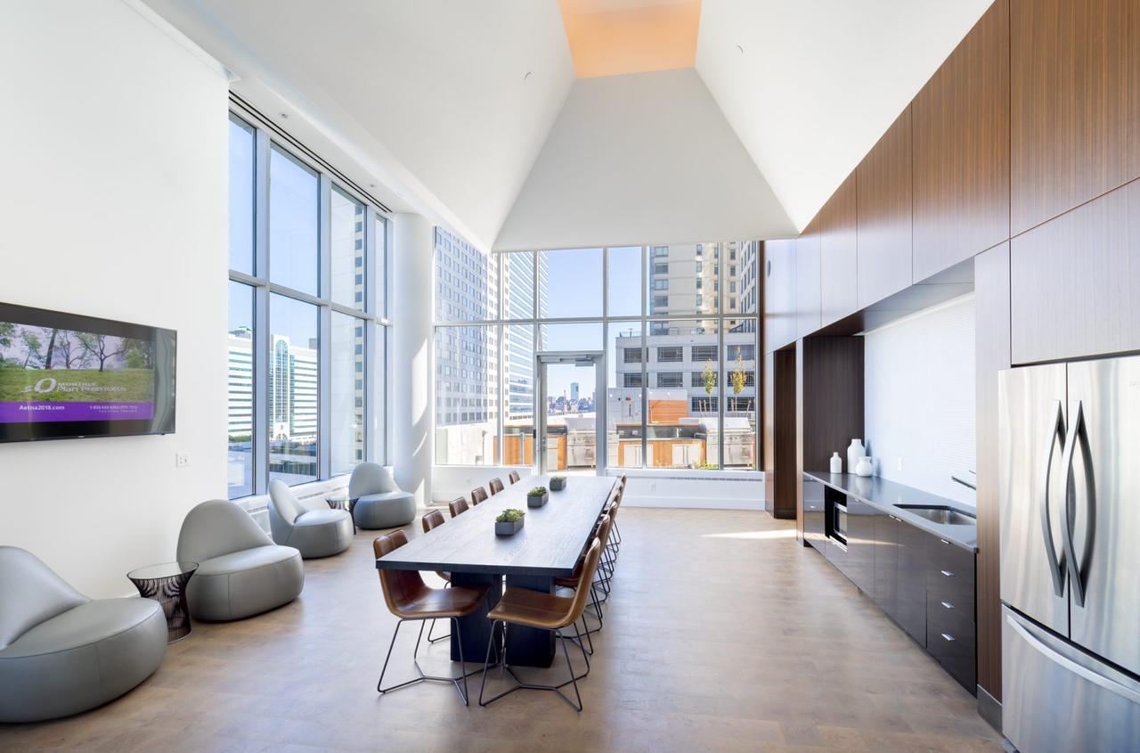 Deedee'S Sky Rise Apartments At Newport II เจอร์ซีย์ซิตี้ ภายนอก รูปภาพ