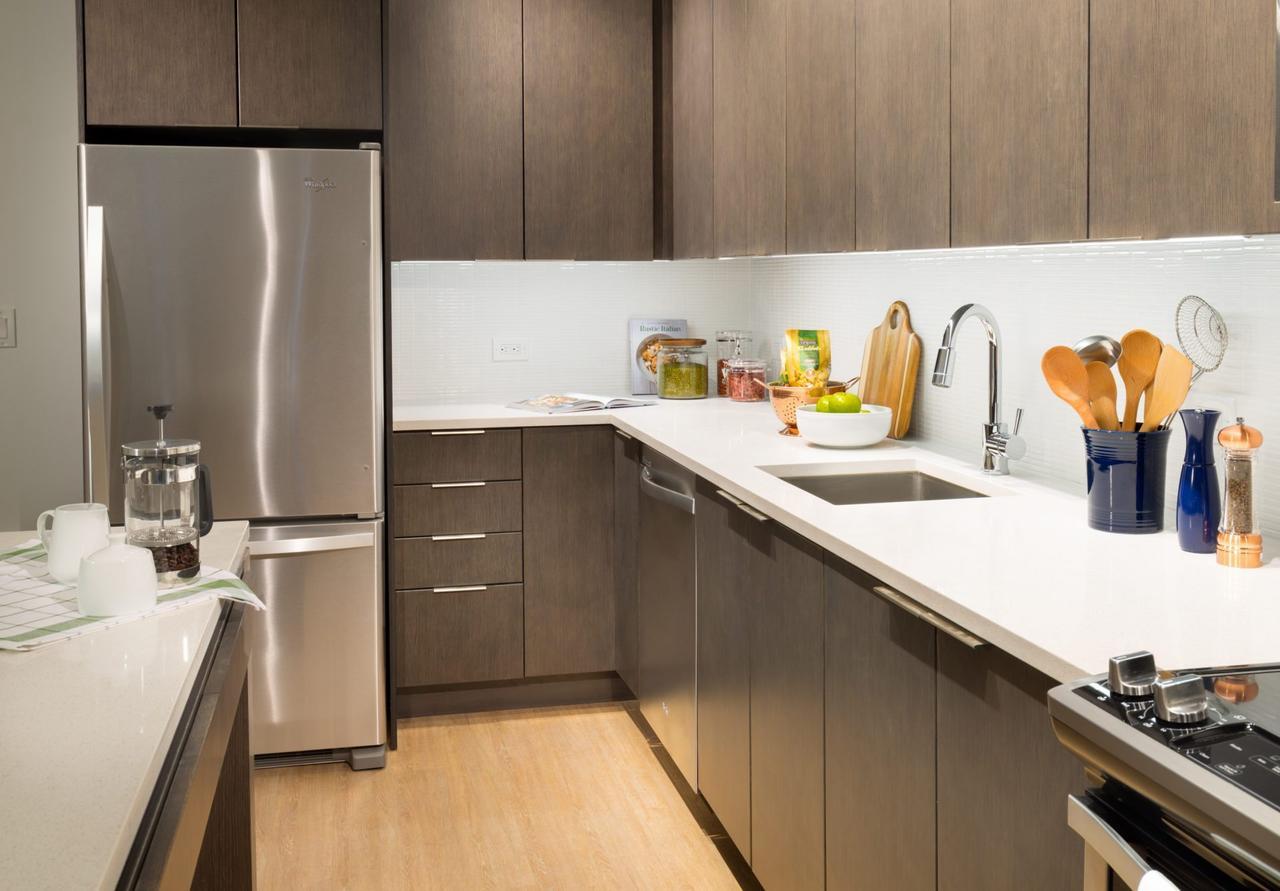 Deedee'S Sky Rise Apartments At Newport II เจอร์ซีย์ซิตี้ ภายนอก รูปภาพ